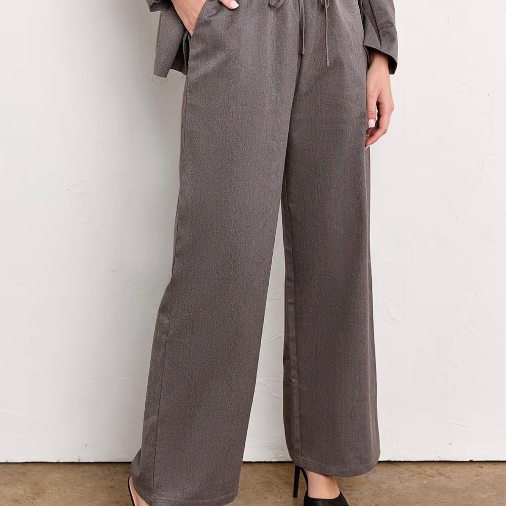 - New York & Company Lumiere Pinstripe, Drawstring Crop Pants.